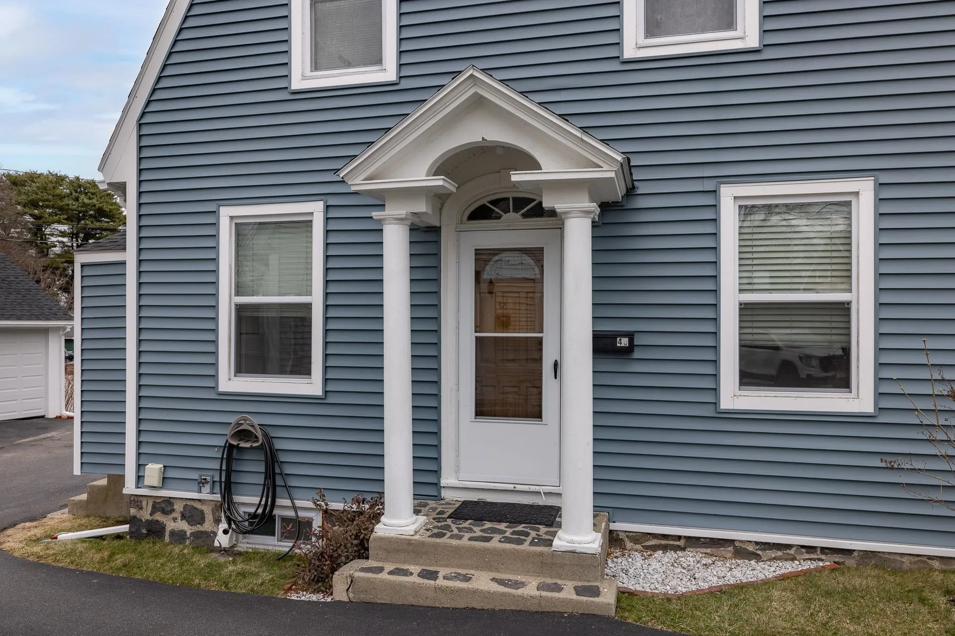40 Concord Way Portsmouth NH 03801