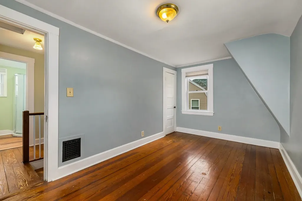 38 Concord Way Portsmouth NH 03801