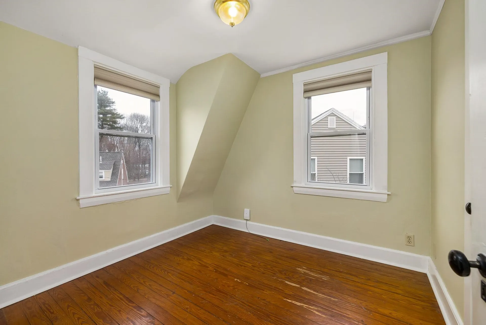 38 Concord Way Portsmouth NH 03801