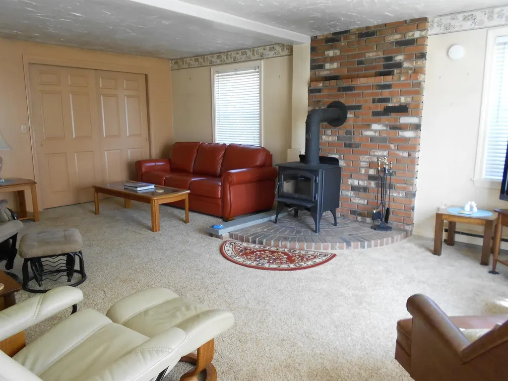 800 Elm Street Laconia NH 03246