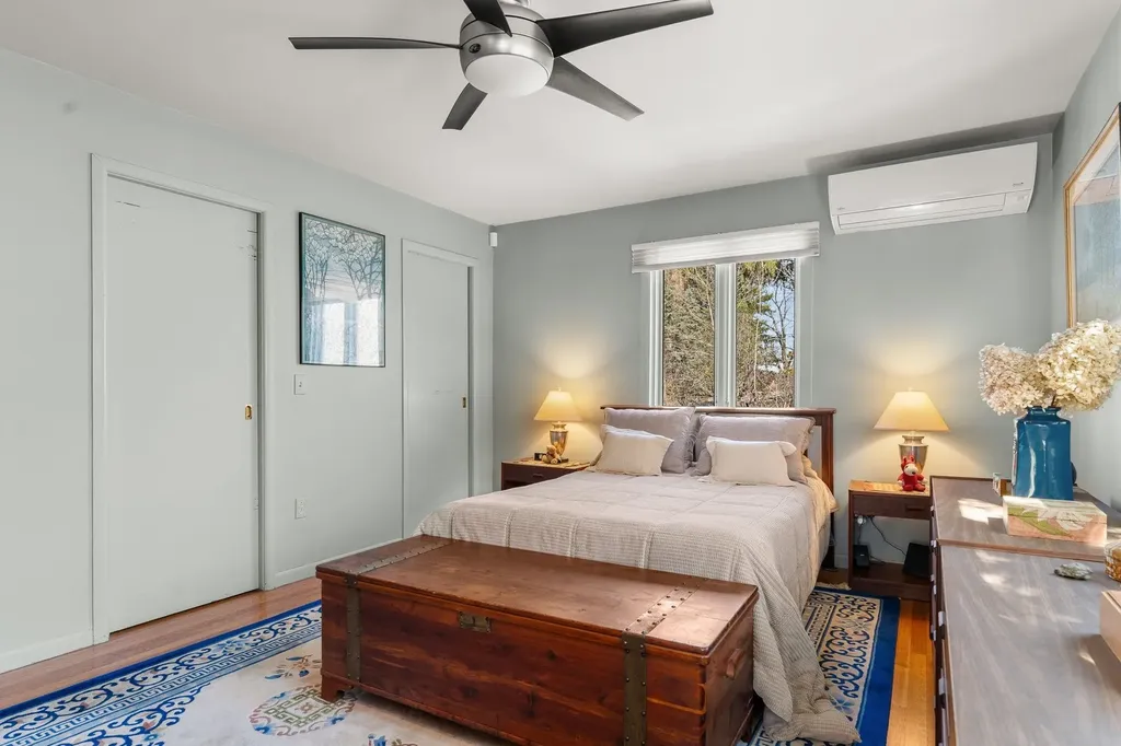 68 Ledge Road Burlington VT 05401