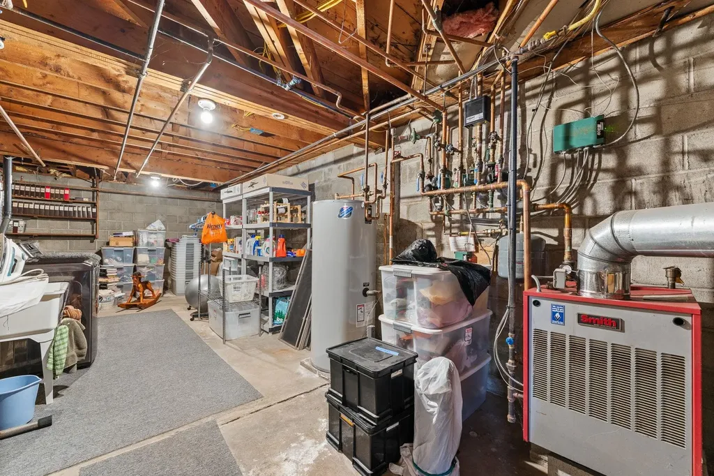 68 Ledge Road Burlington VT 05401