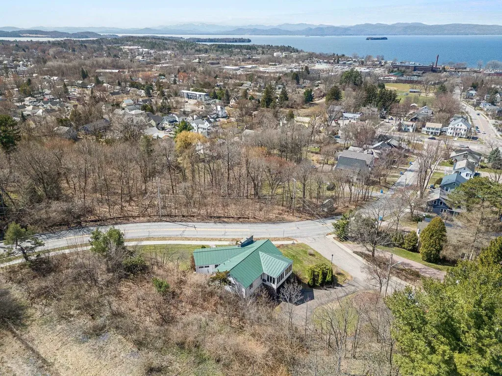 68 Ledge Road Burlington VT 05401