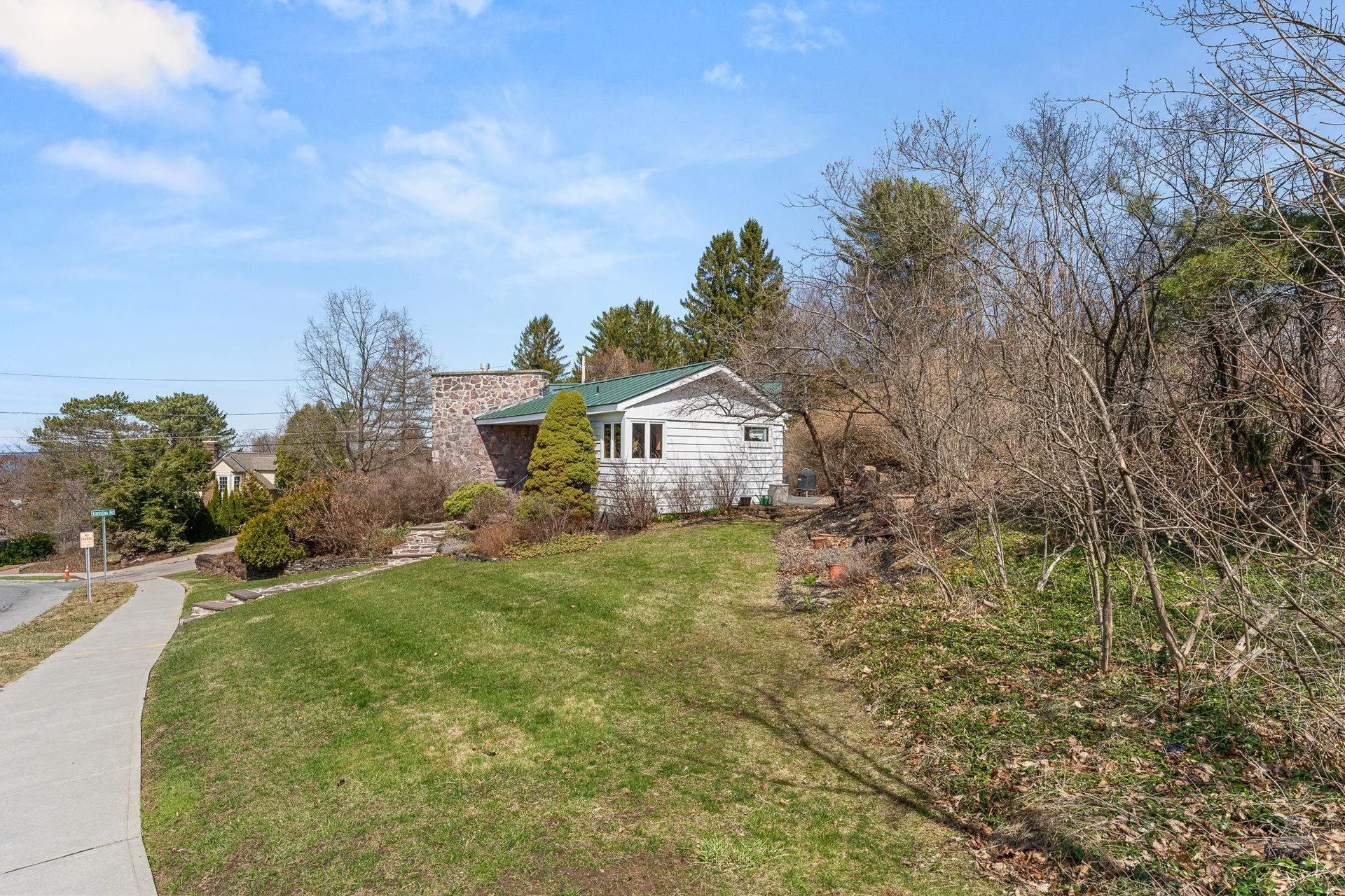 68 Ledge Road Burlington VT 05401