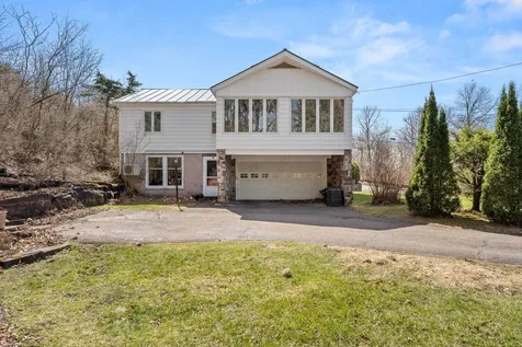 68 Ledge Road Burlington VT 05401