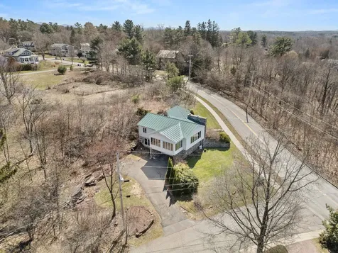 68 Ledge Road Burlington VT 05401