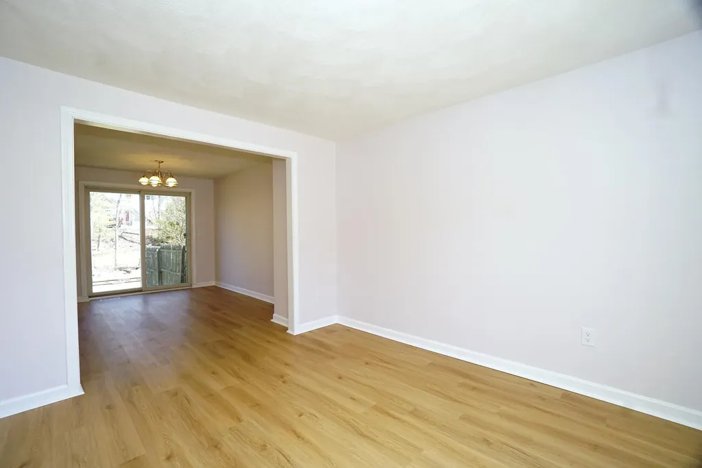 18 Tonella Road Milford NH 03055