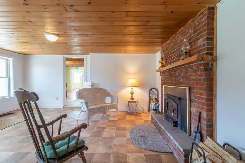 181 Corkins Road Charleston VT 05872