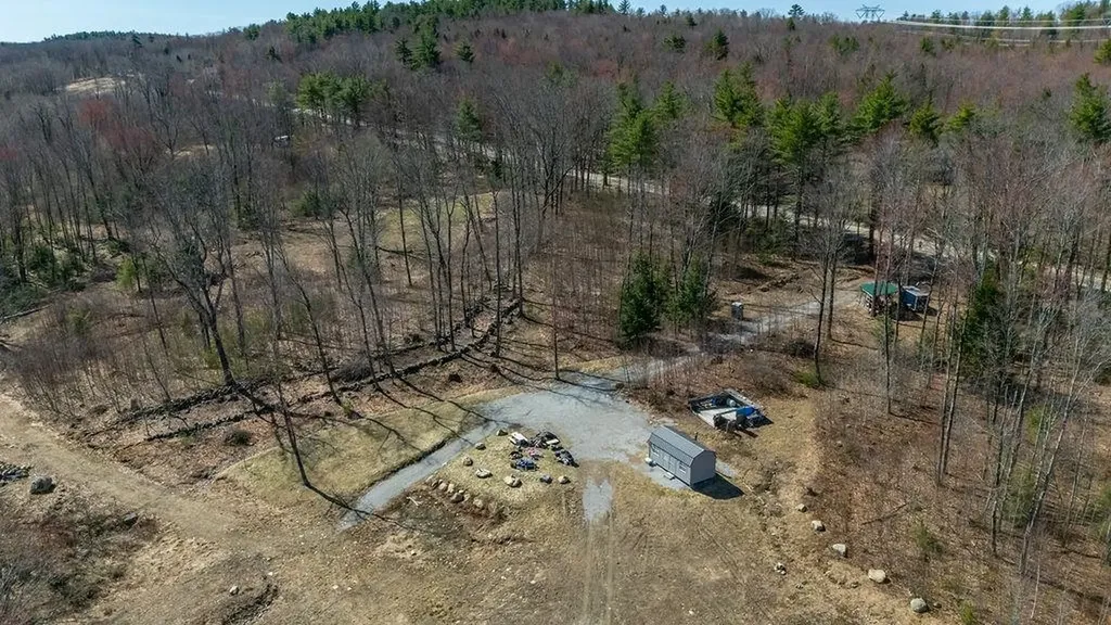 13-2 Raccoon Hill Road Salisbury NH 03268