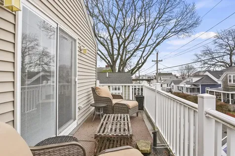 19 Thorwald Avenue Hampton NH 03842