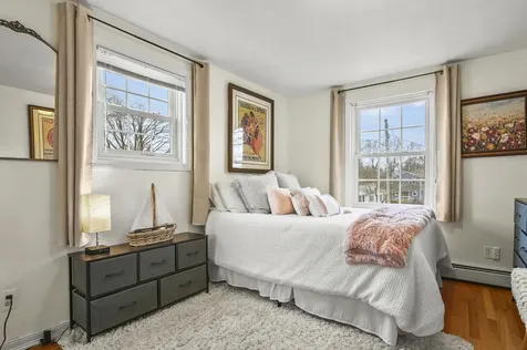 19 Thorwald Avenue Hampton NH 03842