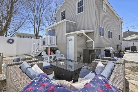 19 Thorwald Avenue Hampton NH 03842