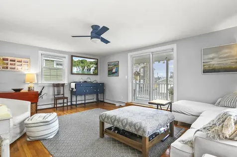 19 Thorwald Avenue Hampton NH 03842