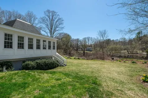 357 Main Street Hopkinton NH 03229