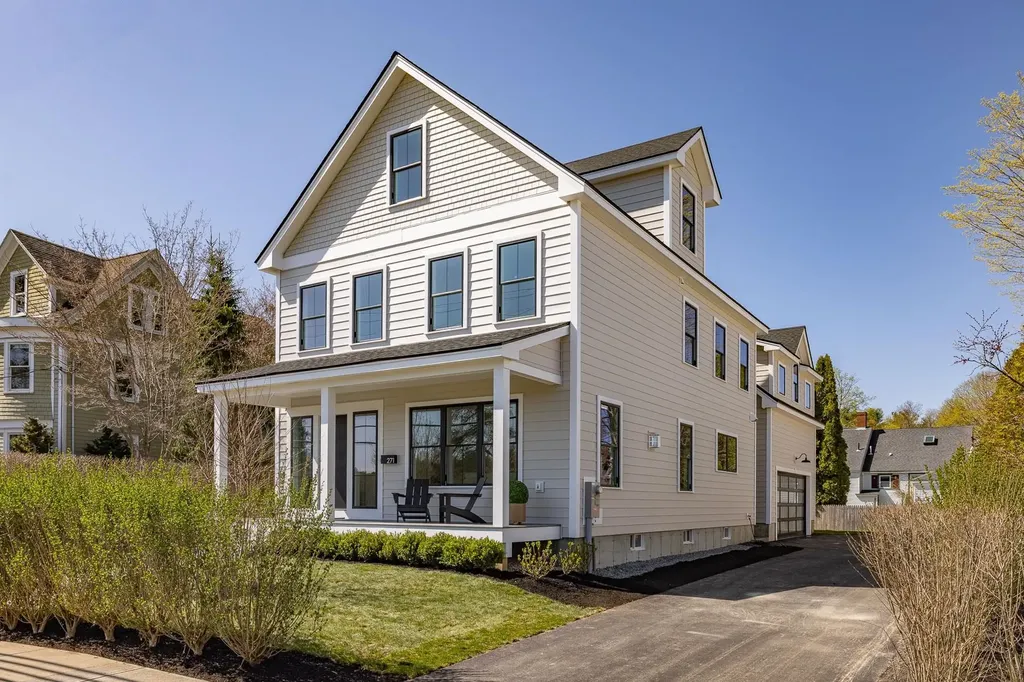 271 Sagamore Avenue Portsmouth NH 03801