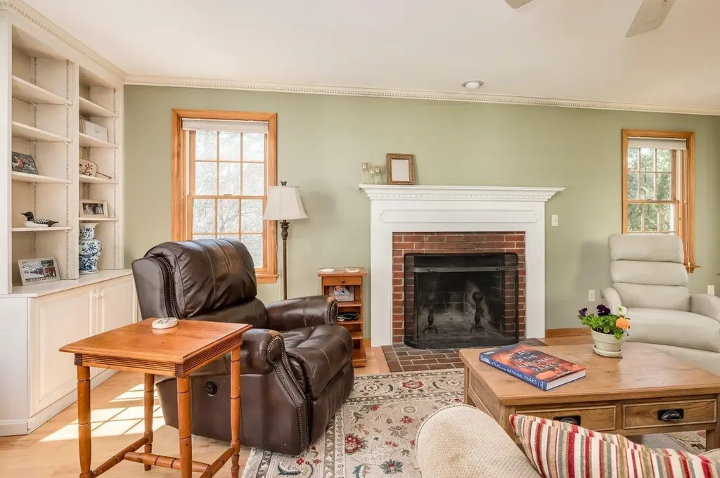 20 Sumac Lane Durham NH 03824