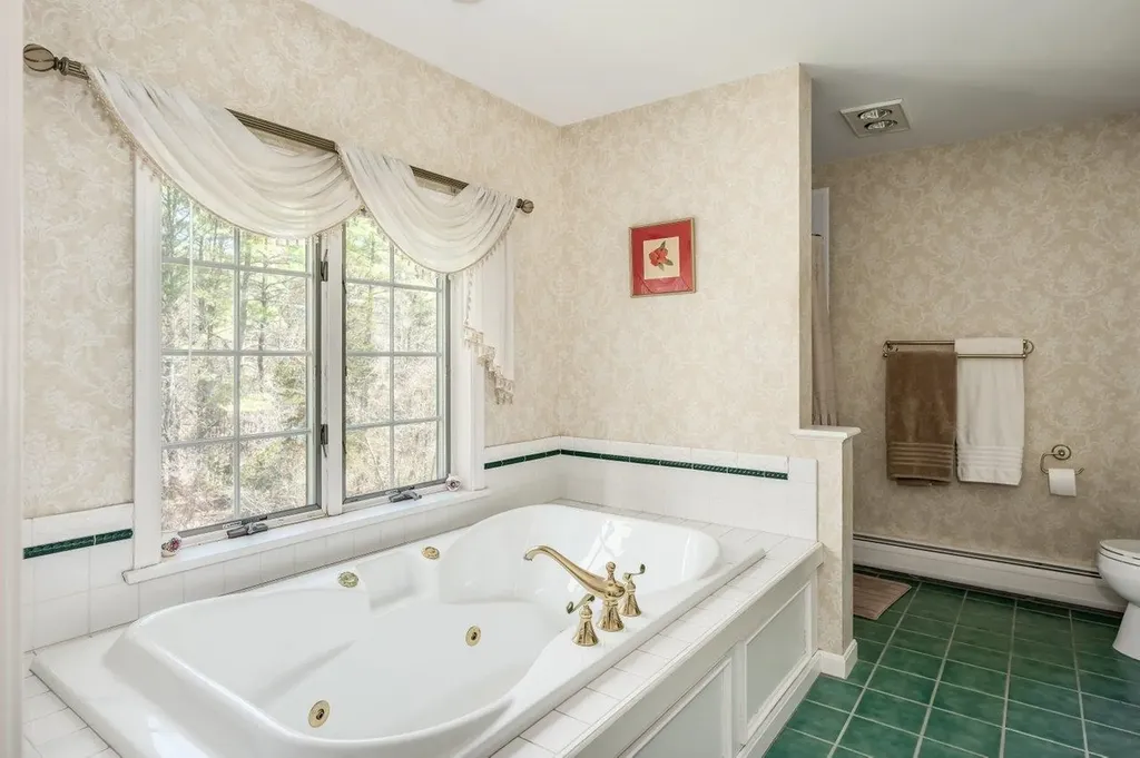 20 Sumac Lane Durham NH 03824