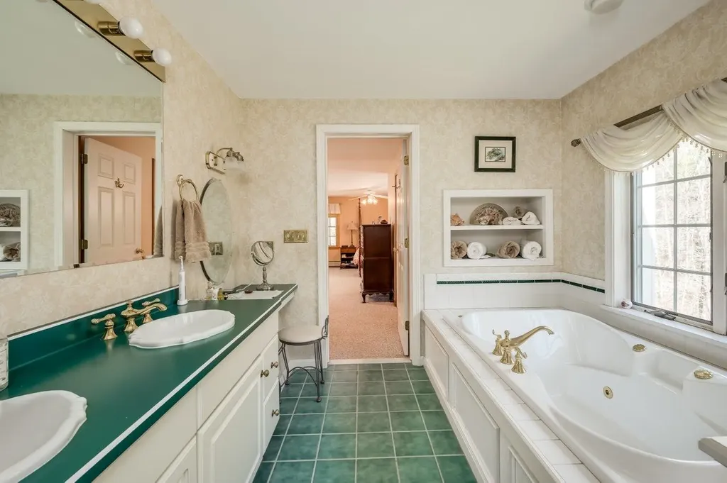 20 Sumac Lane Durham NH 03824