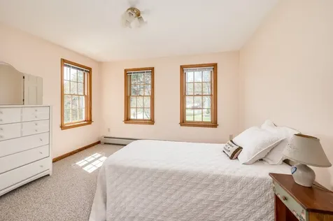 20 Sumac Lane Durham NH 03824