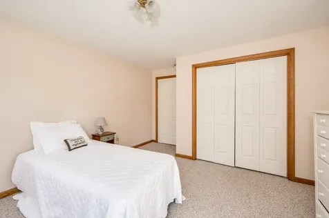 20 Sumac Lane Durham NH 03824