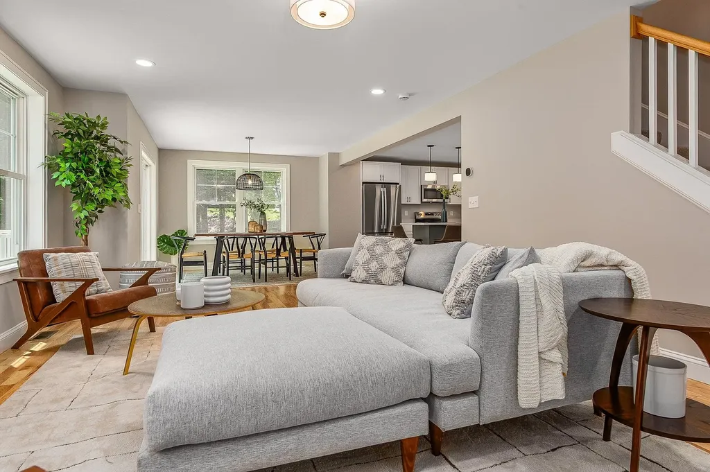 113 North River Road Epping NH 03042