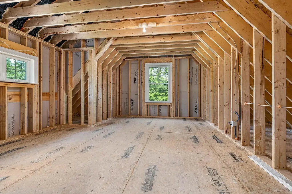 113 North River Road Epping NH 03042