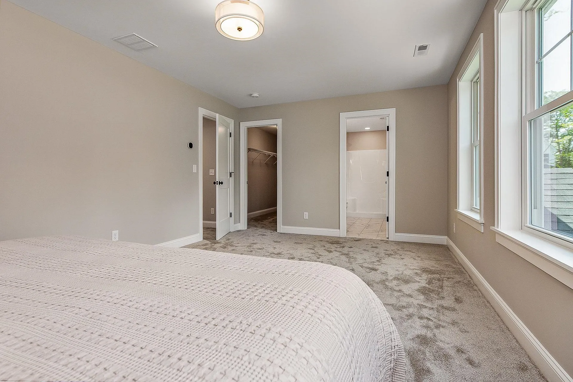 113 North River Road Epping NH 03042