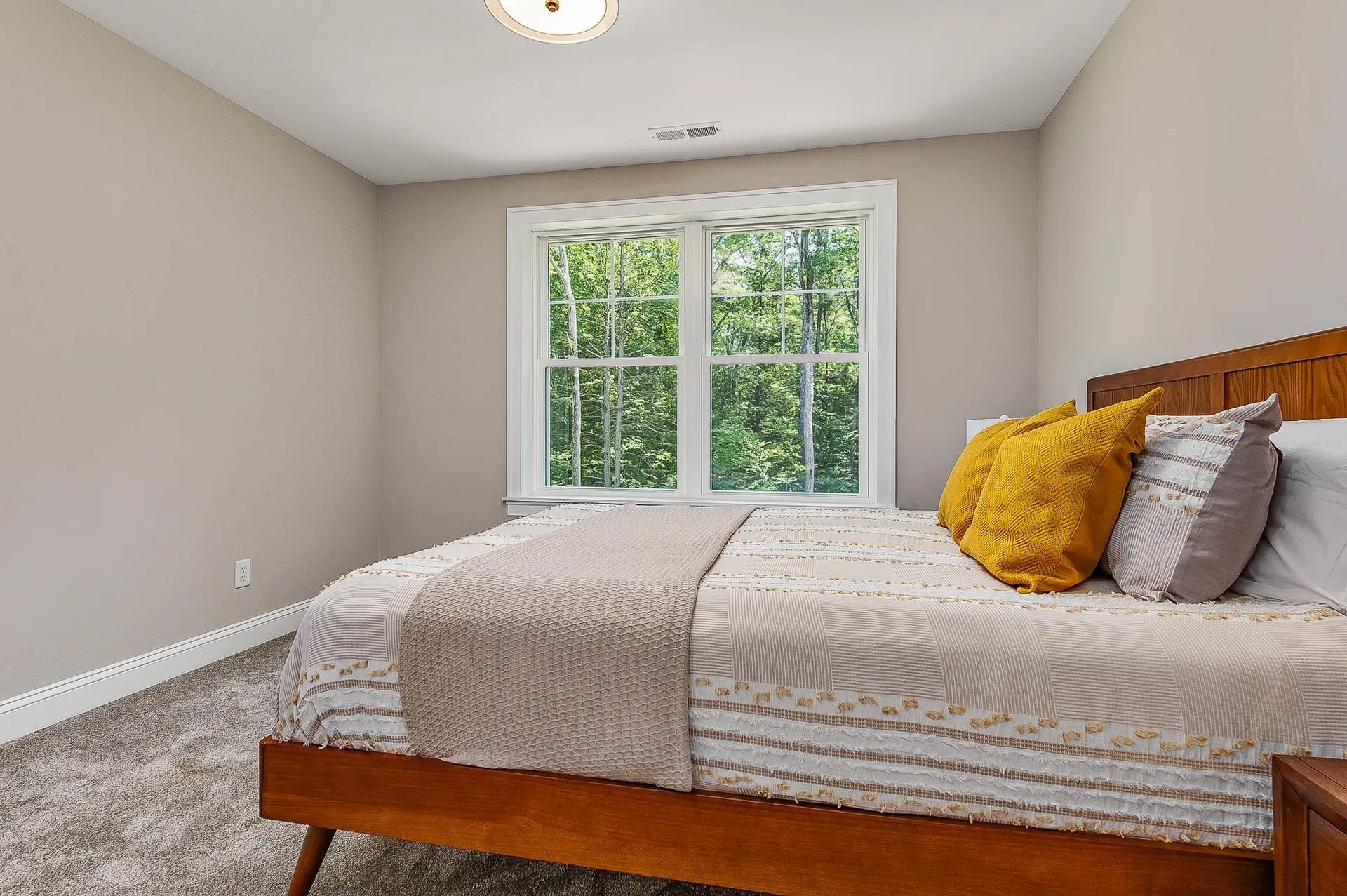 113 North River Road Epping NH 03042