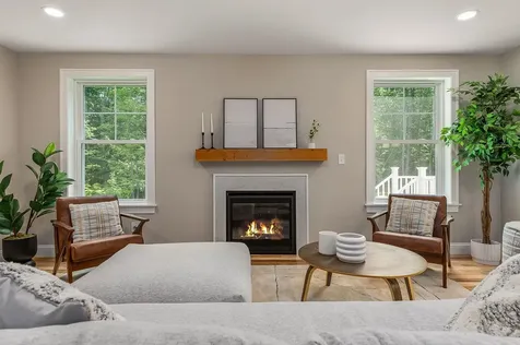 113 North River Road Epping NH 03042