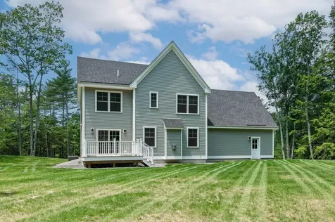 113 North River Road Epping NH 03042