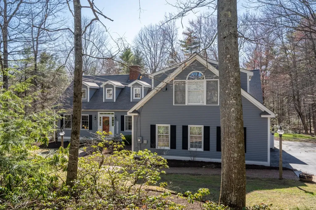 120 King Road Bedford NH 03110