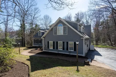 120 King Road Bedford NH 03110
