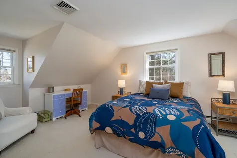 120 King Road Bedford NH 03110