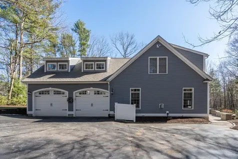 120 King Road Bedford NH 03110
