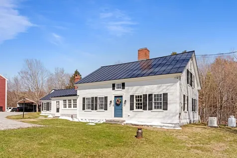 318 Concord Street Antrim NH 03440