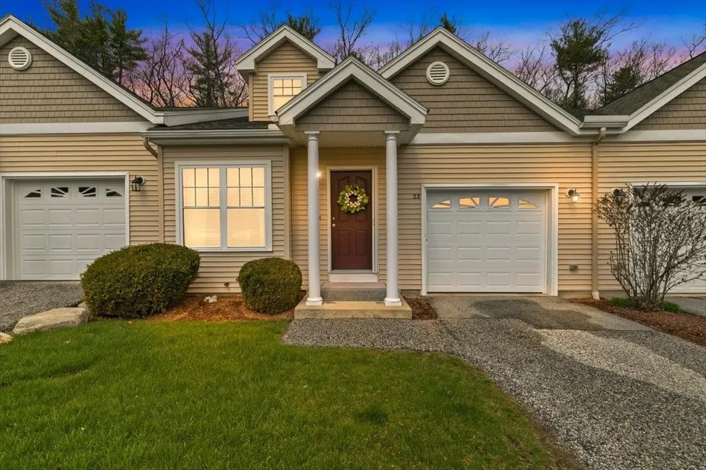 23 Winterberry Road Pelham NH 03076