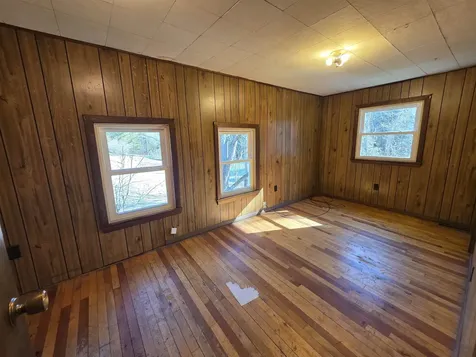 28 Bishops Loop Windsor VT 05089