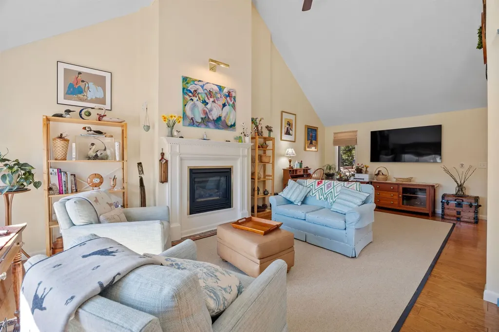 828 Covered Bridge Lane Grantham NH 03753