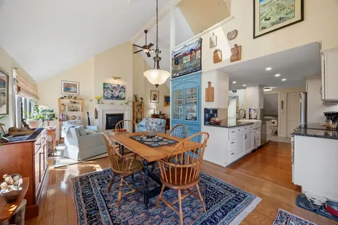 828 Covered Bridge Lane Grantham NH 03753