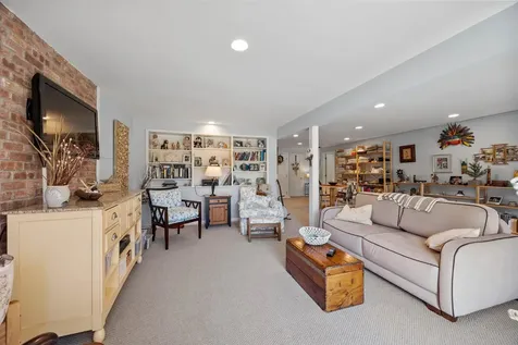 828 Covered Bridge Lane Grantham NH 03753