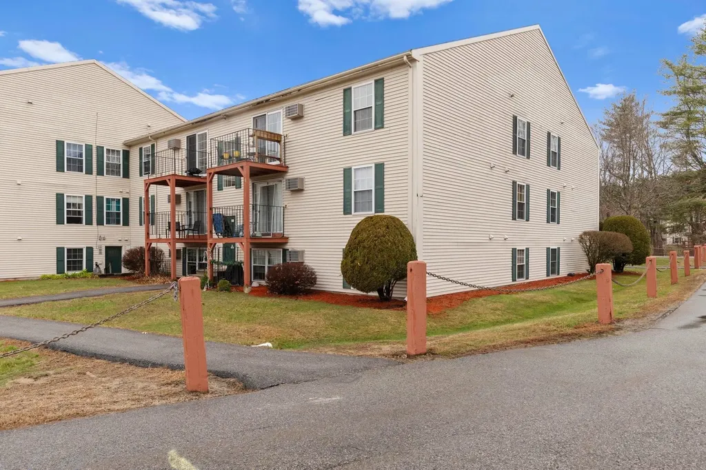 911 White Cedars Boulevard Portsmouth NH 03801