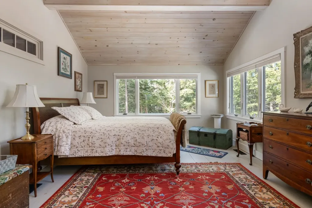 51 Anderson Pond Road Grantham NH 03753