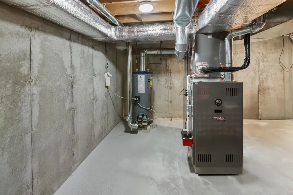 51 Anderson Pond Road Grantham NH 03753