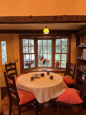 6940 Coolidge Highway Guilford VT 05301