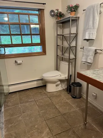 6940 Coolidge Highway Guilford VT 05301