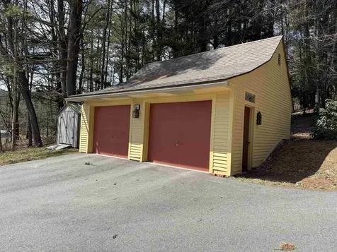 6940 Coolidge Highway Guilford VT 05301