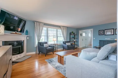 46 Grouse Run Pelham NH 03076
