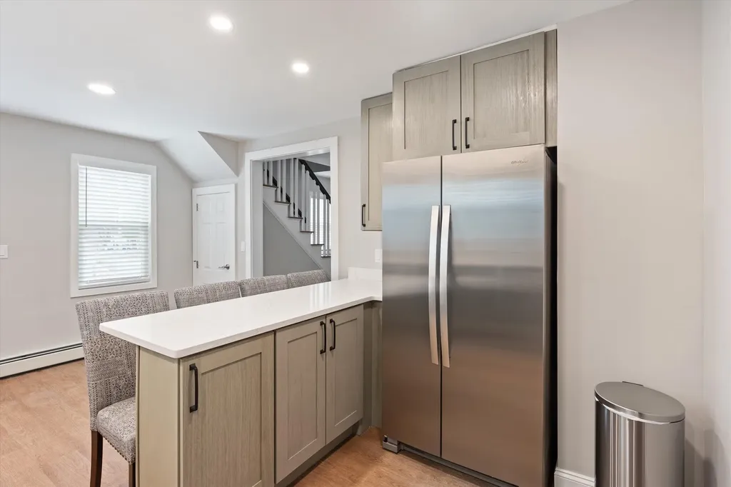 4 Geneva Street Manchester NH 03102