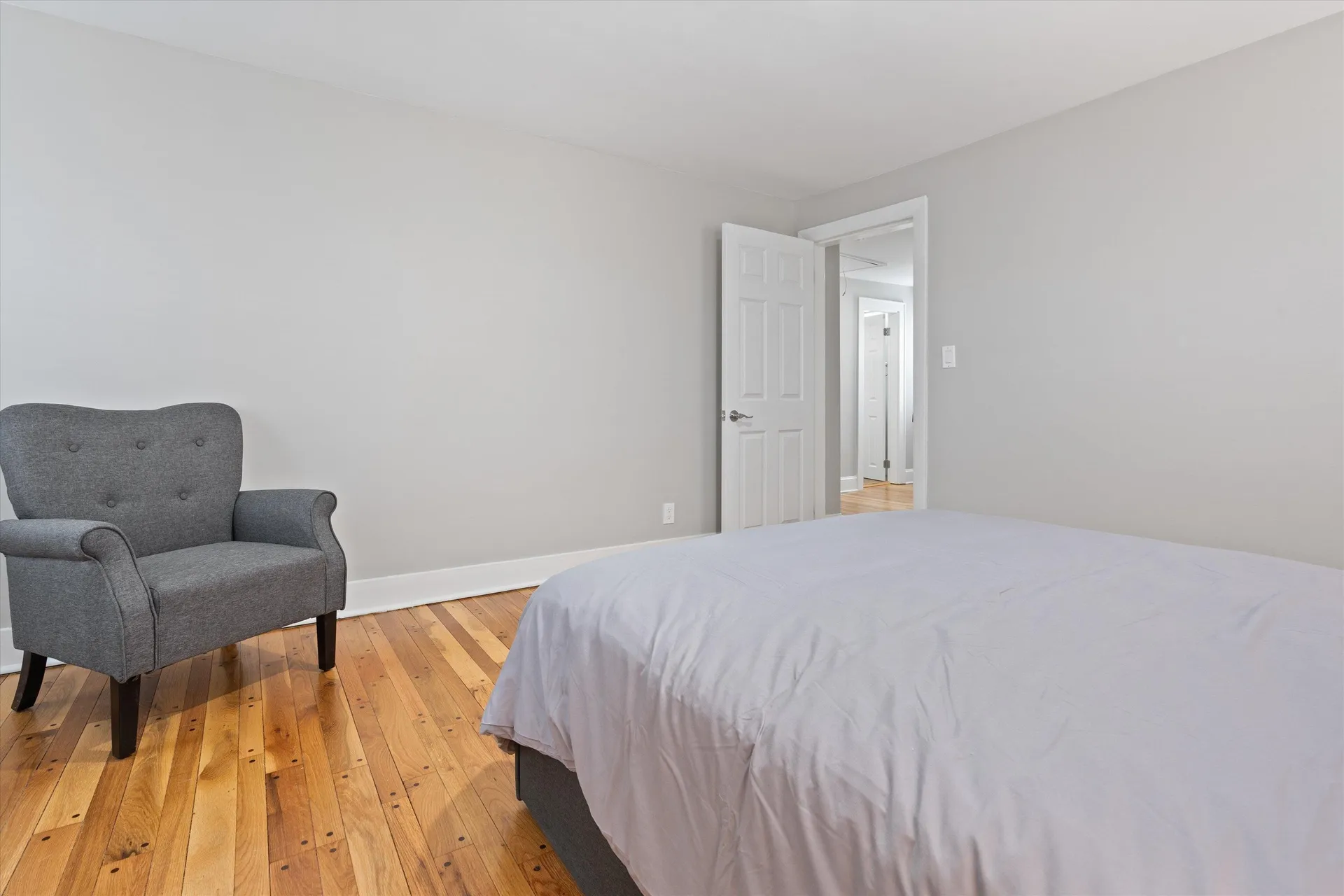 4 Geneva Street Manchester NH 03102