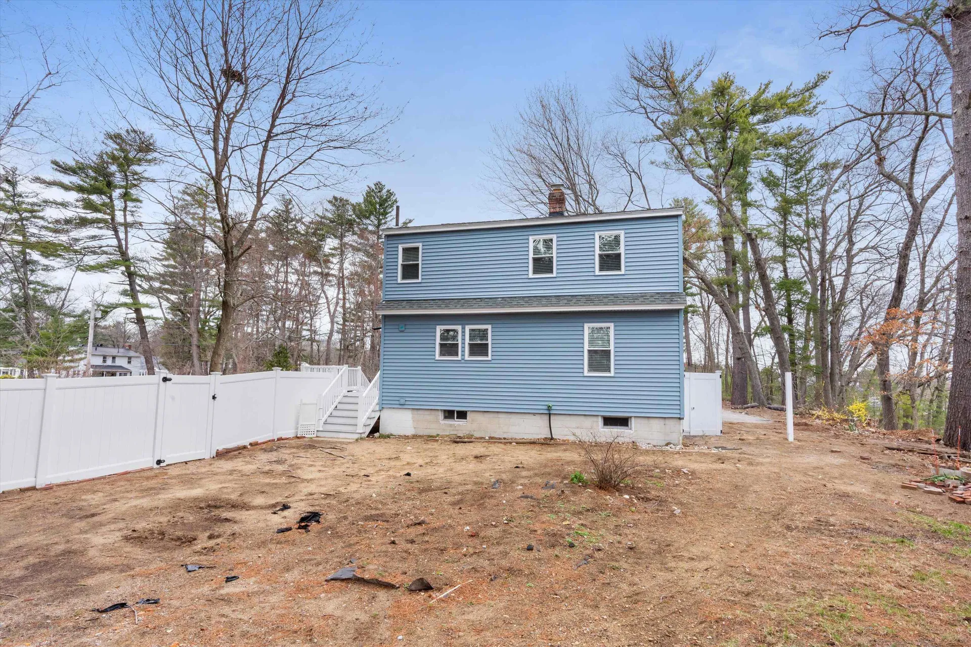 4 Geneva Street Manchester NH 03102